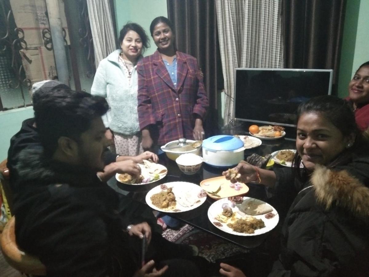 Shalom Inn Home Stay ダージリン エクステリア 写真