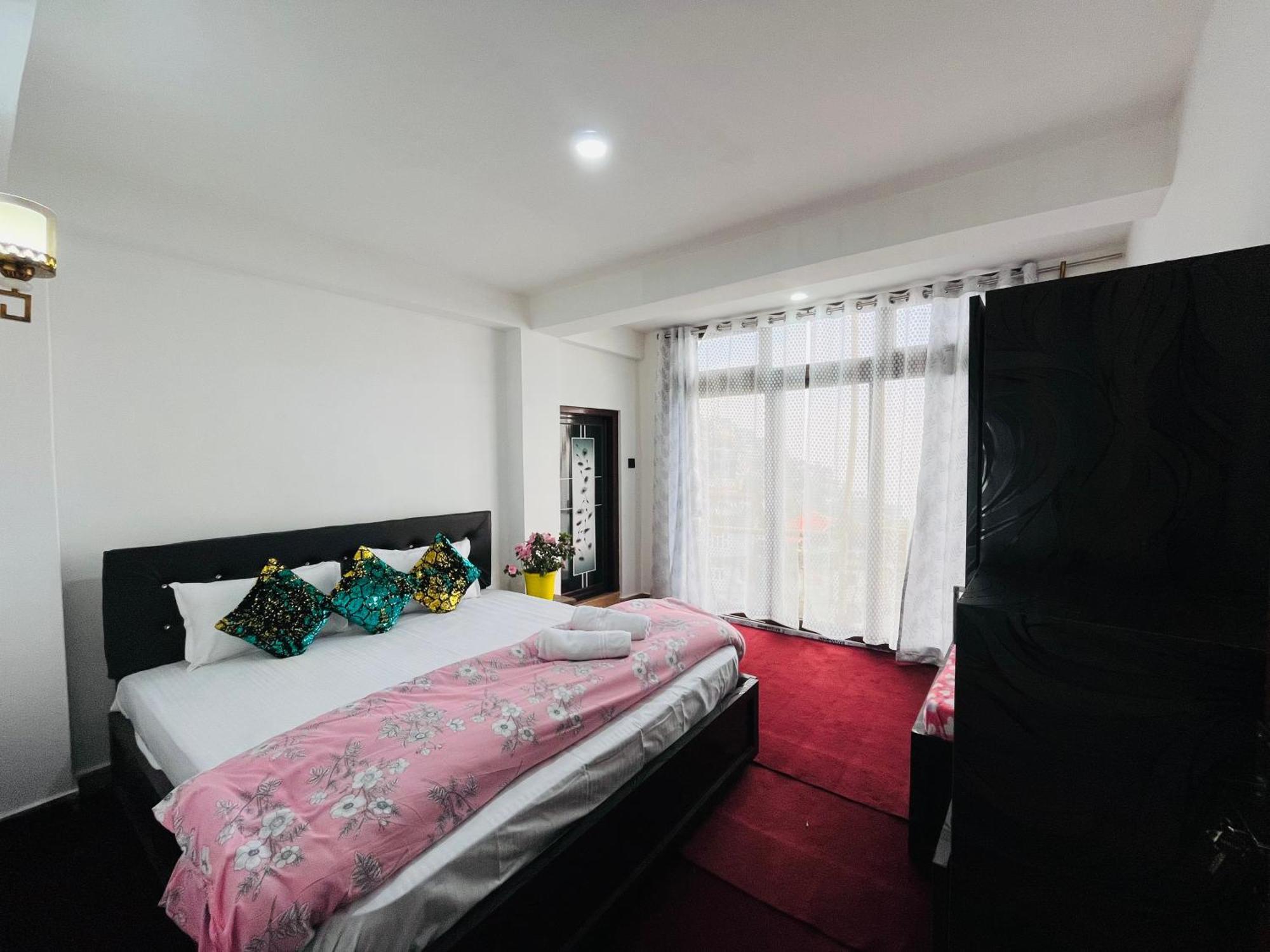 Shalom Inn Home Stay ダージリン エクステリア 写真