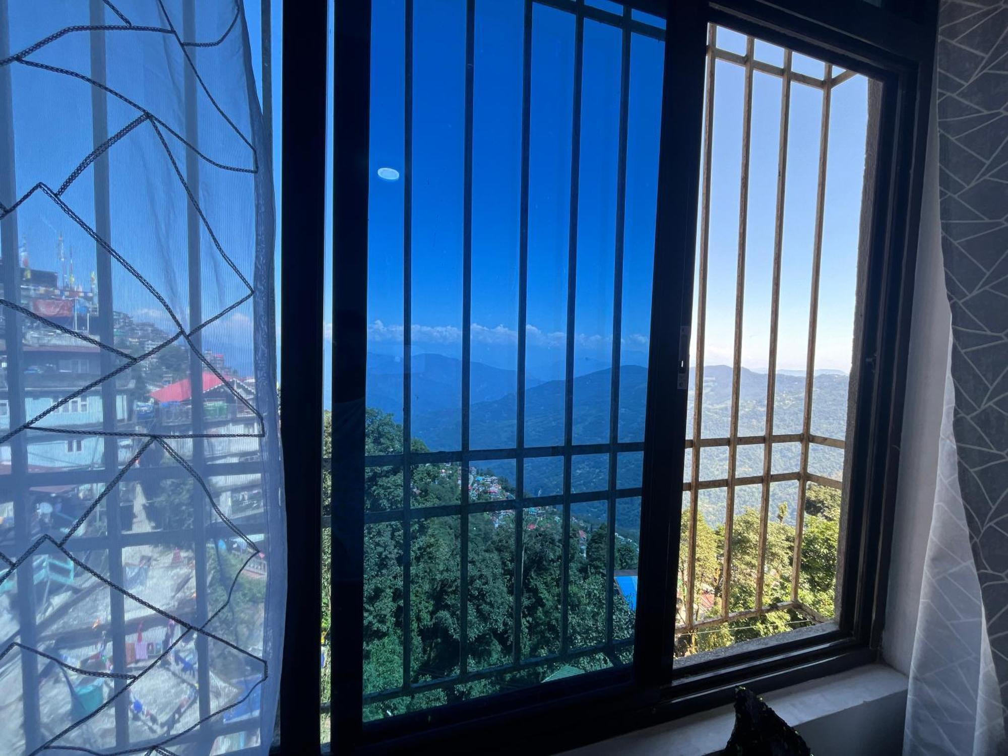 Shalom Inn Home Stay ダージリン エクステリア 写真