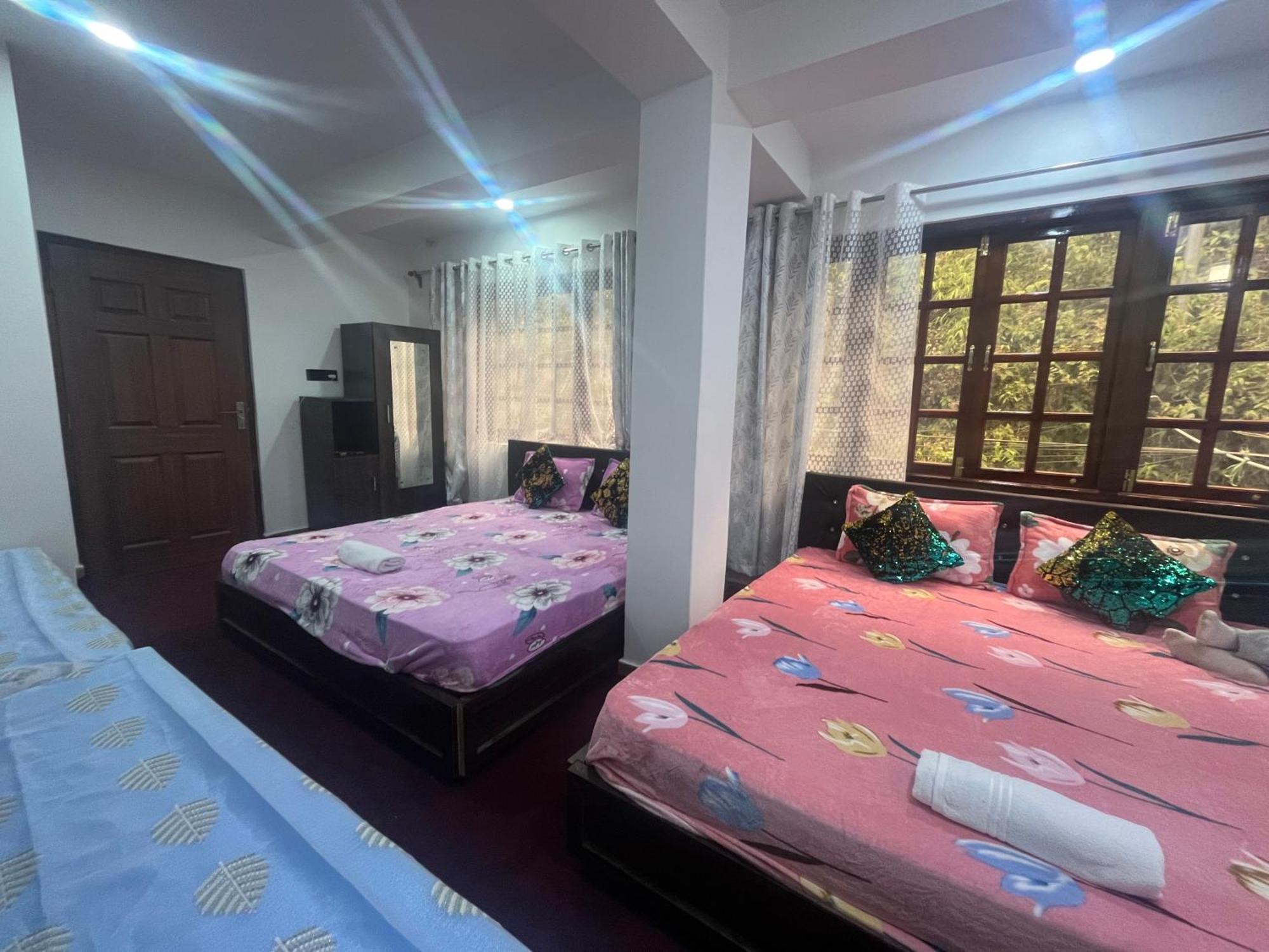 Shalom Inn Home Stay ダージリン エクステリア 写真